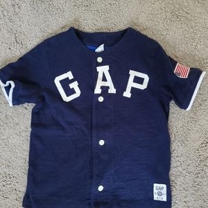 EUC Gap baseball jersey size 5